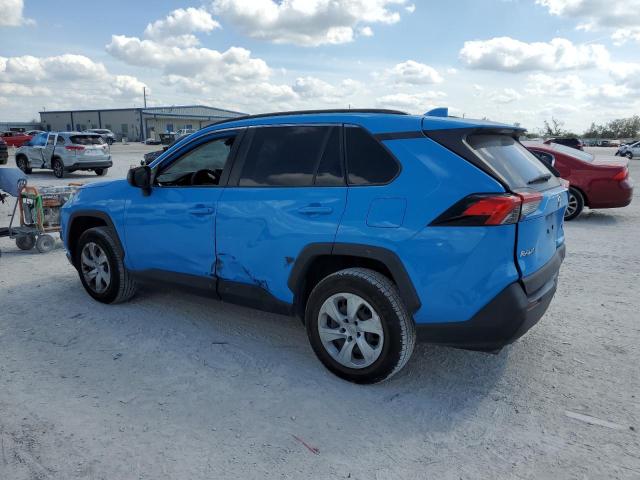 Photo 2 from auction – 2020 TOYOTA RAV4 LE with VIN JTMH1RFV3LD055997