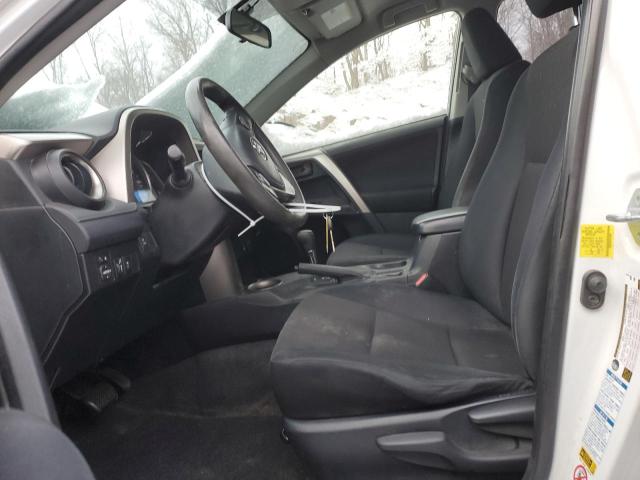 Photo 7 from auction – 2015 TOYOTA RAV4 LE with VIN JTMBFREV5FD135041