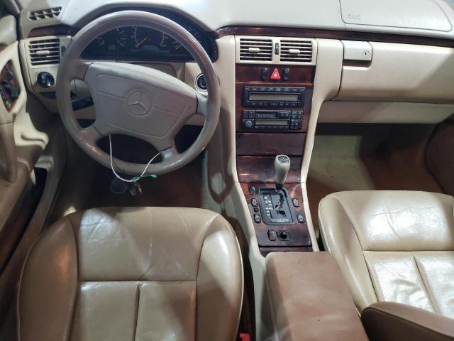 Photo 8 from auction – 1998 MERCEDES-BENZ E 320 with VIN WDBJF65FXWA648112