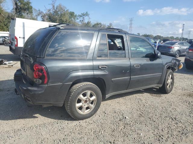 Photo 3 from auction – 2005 CHEVROLET TRAILBLAZE with VIN 1GNDT13S752358713