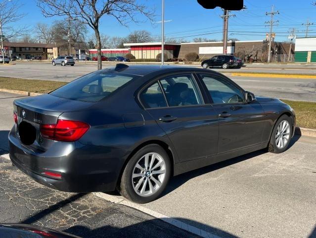 Photo 4 from auction – 2018 BMW 320 XI with VIN WBA8E5G54JNU47709