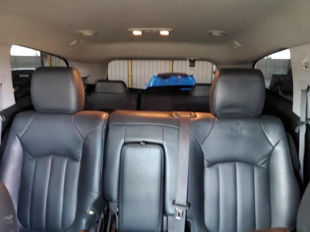 Photo 10 from auction – 2017 CHEVROLET TRAVERSE L with VIN 1GNKRGKD0HJ217522