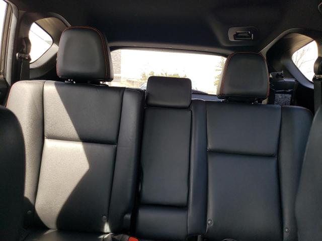 Photo 10 from auction – 2017 TOYOTA RAV4 SE with VIN 2T3JFREV8HW583338