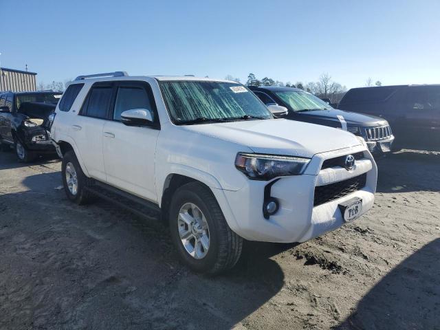 Photo 4 from auction – 2014 TOYOTA 4RUNNER SR with VIN JTEZU5JR7E5077766