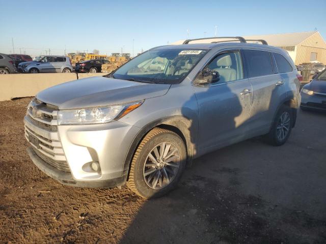 TOYOTA HIGHLANDER 2018 with VIN 5TDJZRFH3JS542218 - Photo from auction