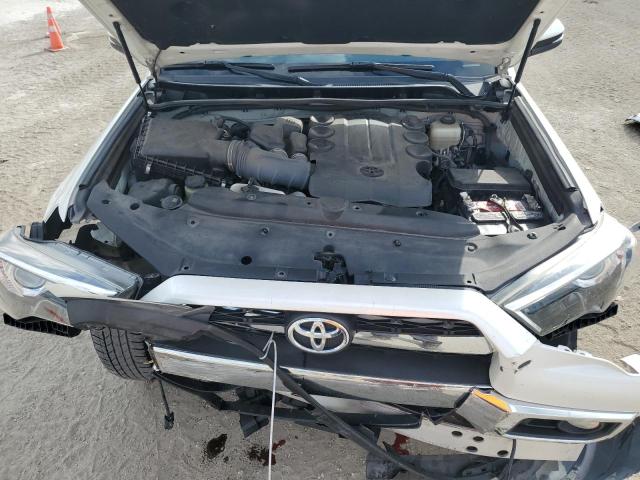 Photo 12 from auction – 2018 TOYOTA 4RUNNER SR with VIN JTEBU5JR8J5566897