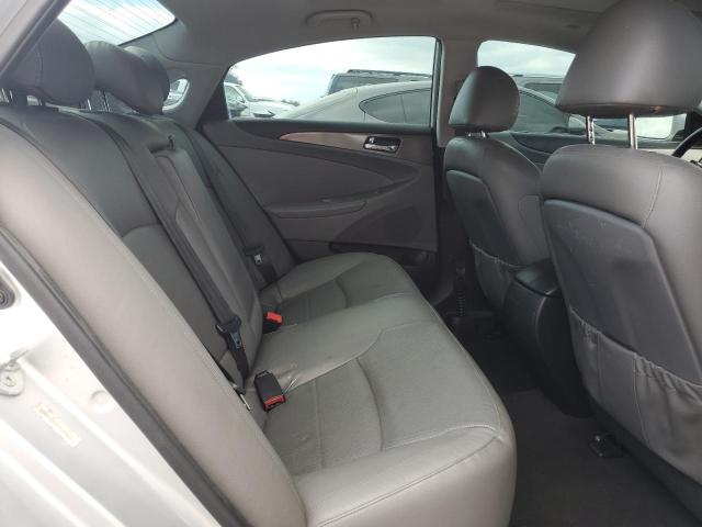 Photo 10 from auction – 2014 HYUNDAI SONATA HYB with VIN KMHEC4A40EA108623
