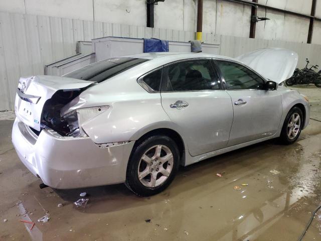 Photo 3 from auction – 2013 NISSAN ALTIMA with VIN 1N4AL3AP5DC123148