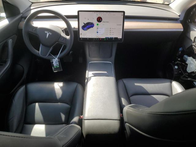 Снимка 8 от търг – 2022 TESLA MODEL Y с VIN 7SAYGAEE4NF346346