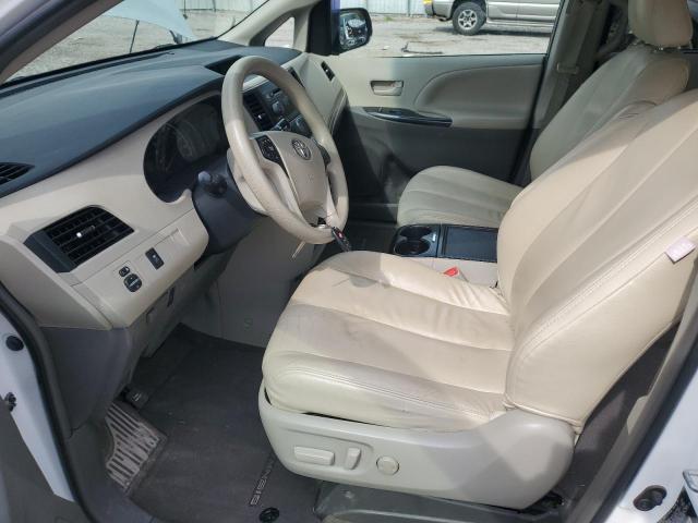 Photo 7 from auction – 2013 TOYOTA SIENNA LE with VIN 5TDKK3DC4DS324225