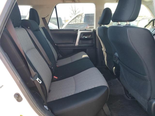 Photo 11 from auction – 2019 TOYOTA 4RUNNER SR with VIN JTEBU5JR6K5677837