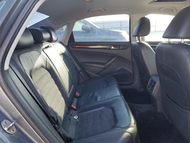 Photo 10 from auction – 2015 VOLKSWAGEN PASSAT SEL with VIN 1VWCV7A37FC093782
