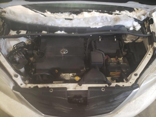 Photo 12 from auction – 2011 TOYOTA SIENNA LE with VIN 5TDKK3DC2BS142021