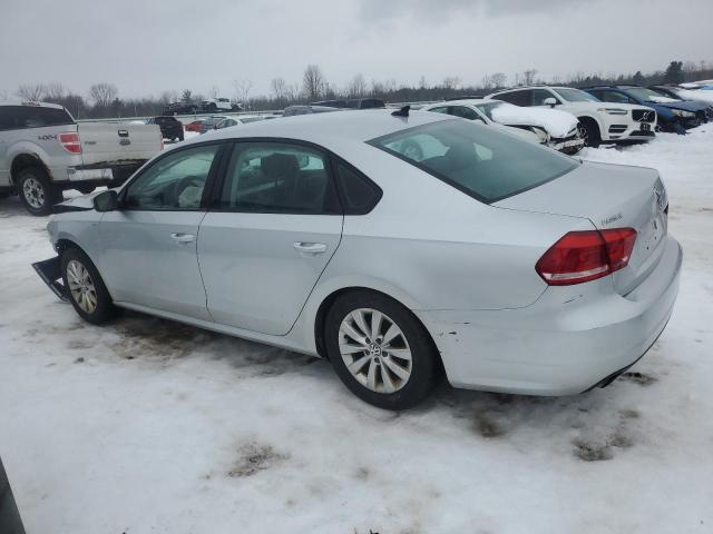 Photo 2 from auction – 2015 VOLKSWAGEN PASSAT S with VIN 1VWAT7A3XFC037252