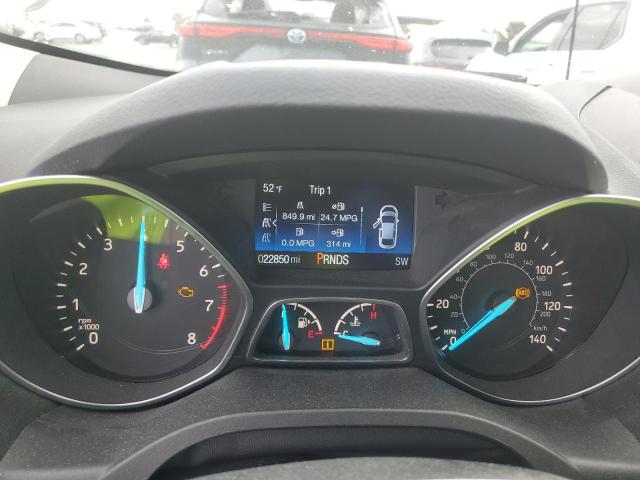 Photo 9 from auction – 2017 FORD ESCAPE SE with VIN 1FMCU0GD4HUC02480