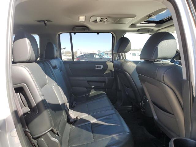 Photo 11 from auction – 2015 HONDA PILOT TOUR with VIN 5FNYF4H95FB043741