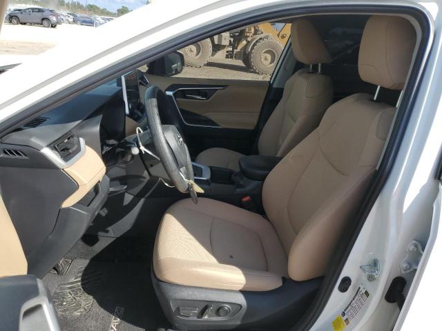 Photo 7 from auction – 2023 TOYOTA RAV4 XLE with VIN 2T3W1RFV0PC242955