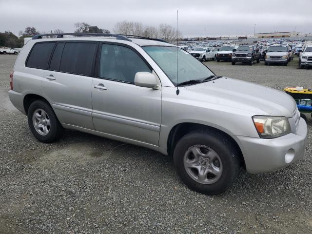 Photo 4 from auction – 2004 TOYOTA HIGHLANDER with VIN JTEGD21A540092228