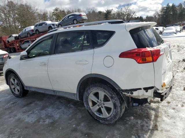 Photo 2 from auction – 2015 TOYOTA RAV4 XLE with VIN JTMRFREV0FD157236