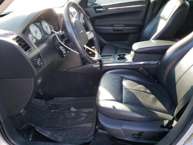 Photo 7 from auction – 2010 CHRYSLER 300 TOURIN with VIN 2C3CA5CV8AH241949