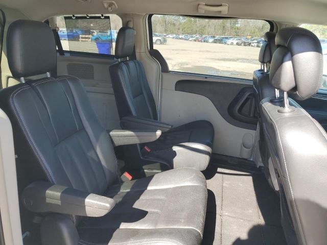 Photo 11 from auction – 2013 CHRYSLER TOWN & COU with VIN 2C4RC1BG1DR816340
