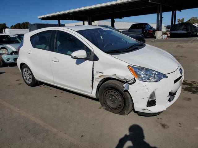 Photo 4 from auction – 2014 TOYOTA PRIUS C with VIN JTDKDTB37E1071770