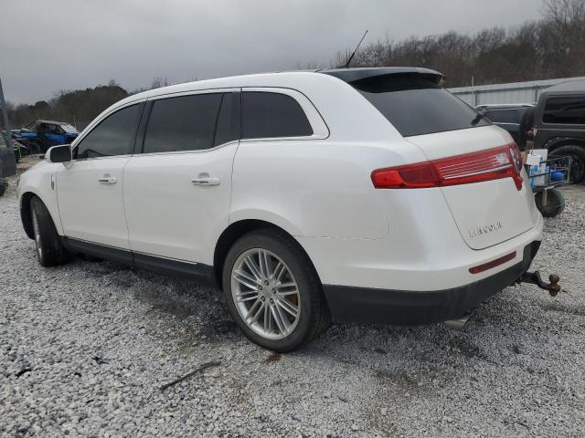 Photo 2 from auction – 2018 LINCOLN MKT with VIN 2LMHJ5AT6JBL01023