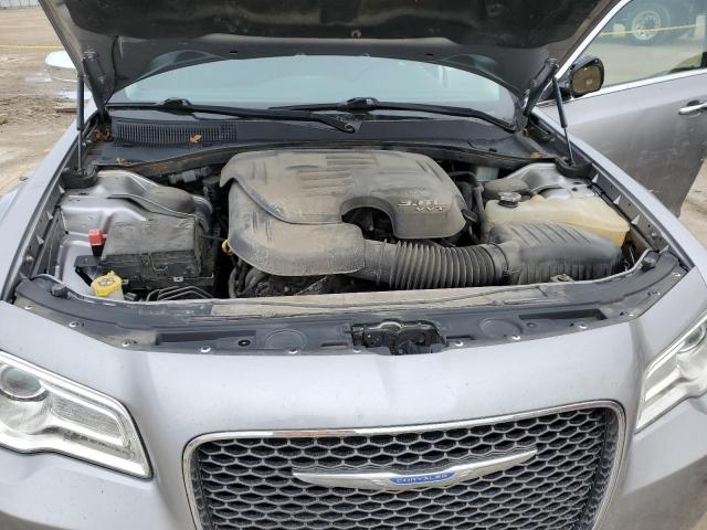 Photo 11 from auction – 2018 CHRYSLER 300 LIMITE with VIN 2C3CCAKG6JH268055