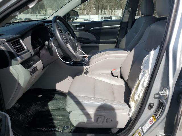 Photo 7 from auction – 2019 TOYOTA HIGHLANDER with VIN 5TDDZRFH1KS925430