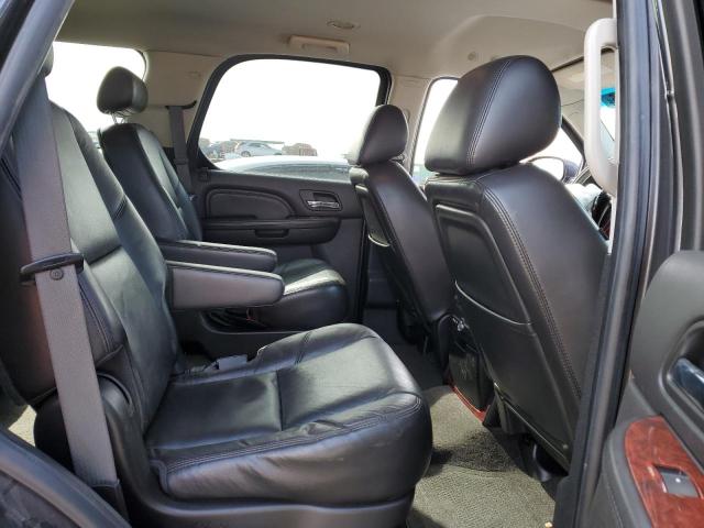 Photo 11 from auction – 2010 CADILLAC ESCALADE with VIN 1GYUKAEF8AR254884