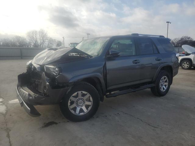 TOYOTA 4RUNNER SR 2016 with VIN JTEBU5JR9G5403748 - Photo from auction
