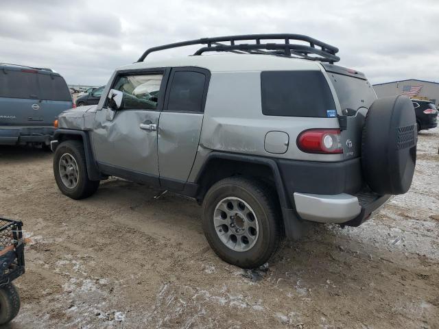 Photo 2 from auction – 2012 TOYOTA FJ CRUISER with VIN JTEBU4BF5CK137932