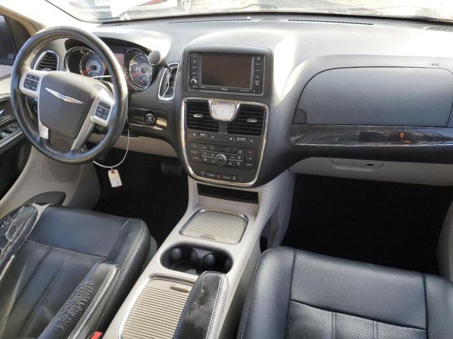 Photo 8 from auction – 2014 CHRYSLER TOWN & COU with VIN 2C4RC1CG8ER107663