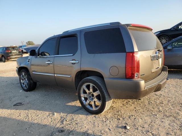 Снимка 2 от търг – 2011 CADILLAC ESCALADE с VIN 1GYS3AEF9BR286636