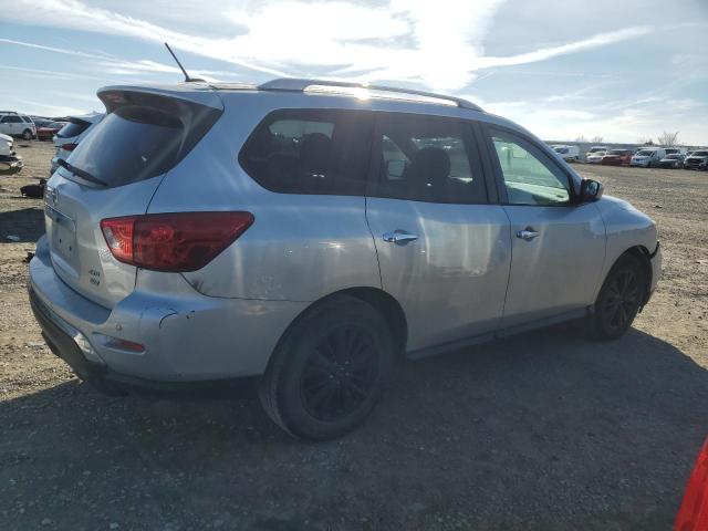 Photo 3 from auction – 2017 NISSAN PATHFINDER with VIN 5N1DR2MM7HC667749