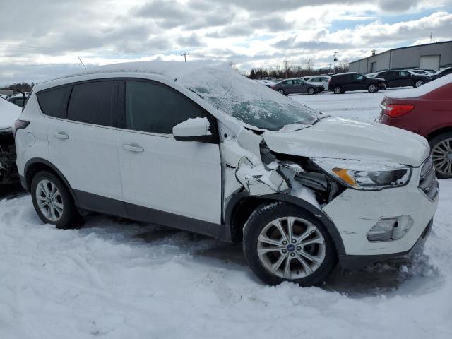 Photo 4 from auction – 2017 FORD ESCAPE SE with VIN 1FMCU0GD0HUB19693