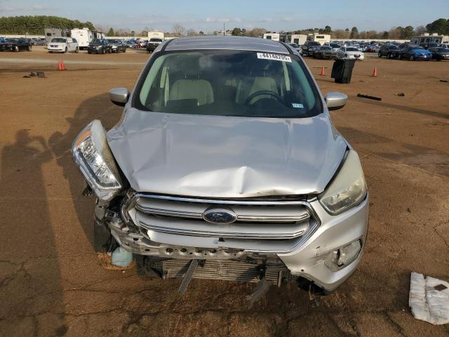Photo 5 from auction – 2017 FORD ESCAPE SE with VIN 1FMCU0G91HUA62948