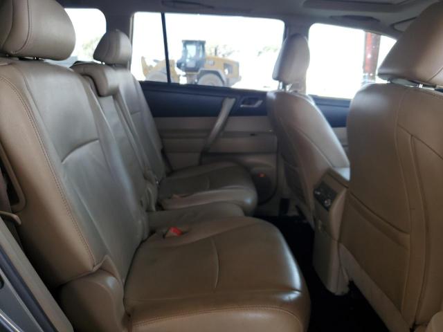 Photo 11 from auction – 2011 TOYOTA HIGHLANDER with VIN 5TDZK3EH9BS030373