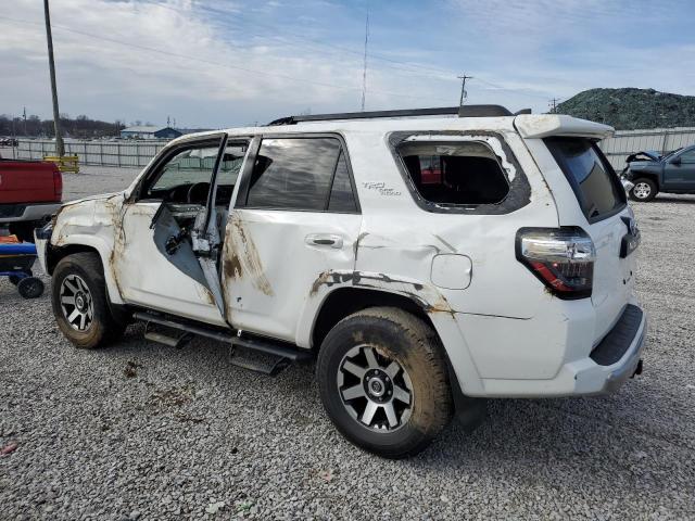 Photo 2 from auction – 2019 TOYOTA 4RUNNER SR with VIN JTEBU5JR4K5716005