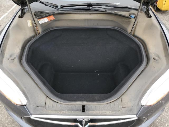 Photo 11 from auction – 2015 TESLA MODEL S 85 with VIN 5YJSA1H25FFP76460