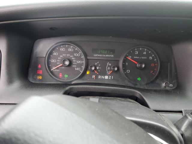 Photo 9 from auction – 2007 FORD CROWN VICT with VIN 2FAHP71W17X159878