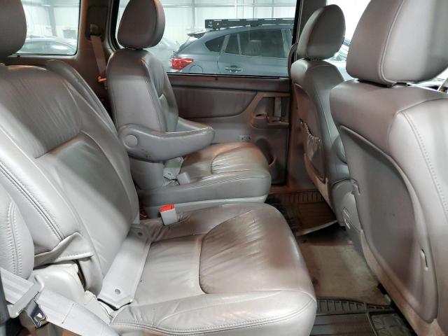 Photo 11 from auction – 2010 TOYOTA SIENNA XLE with VIN 5TDYK4CC4AS320950
