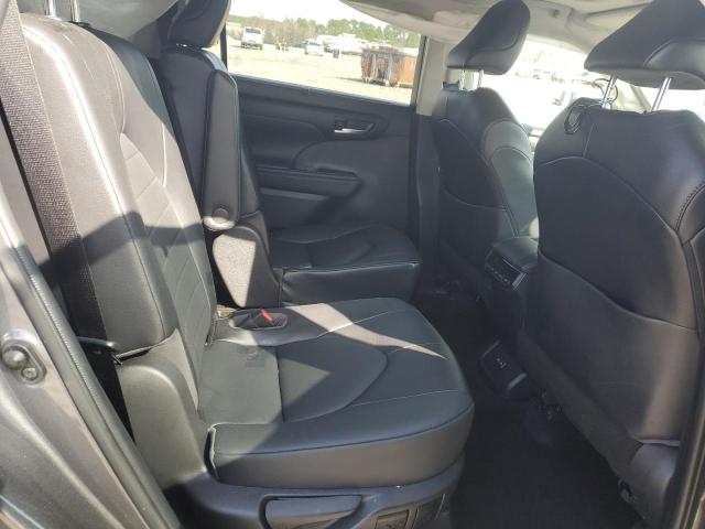Photo 11 from auction – 2022 TOYOTA HIGHLANDER with VIN 5TDHZRAH4NS545270
