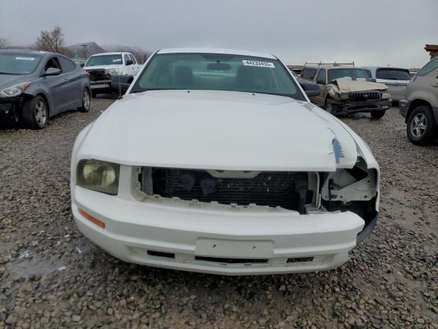 Photo 5 from auction – 2005 FORD MUSTANG with VIN 1ZVFT80N055199263