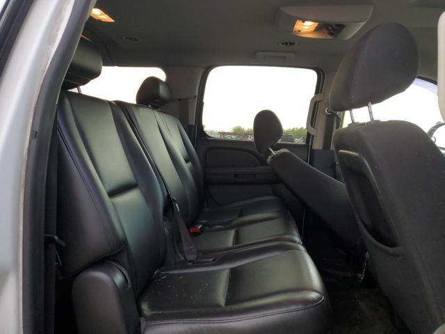 Photo 11 from auction – 2010 CHEVROLET SUBURBAN K with VIN 1GNUKHE37AR270747