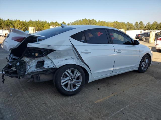 Photo 3 from auction – 2019 HYUNDAI ELANTRA SE with VIN 5NPD84LF0KH484341
