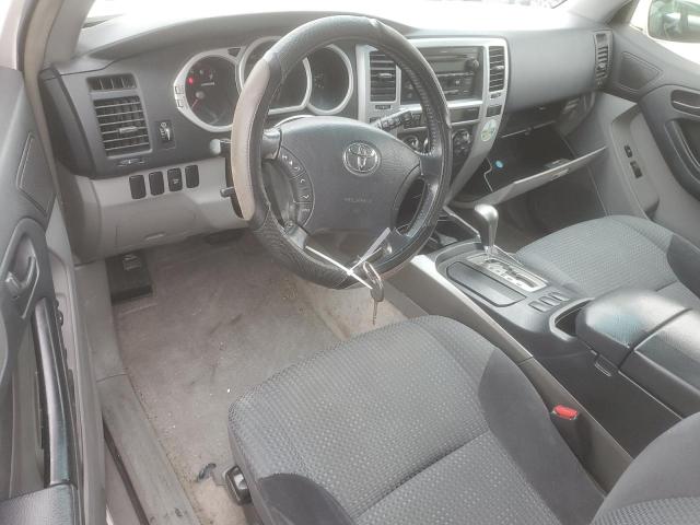 Photo 8 from auction – 2004 TOYOTA 4RUNNER SR with VIN JTEZU14RX40031557