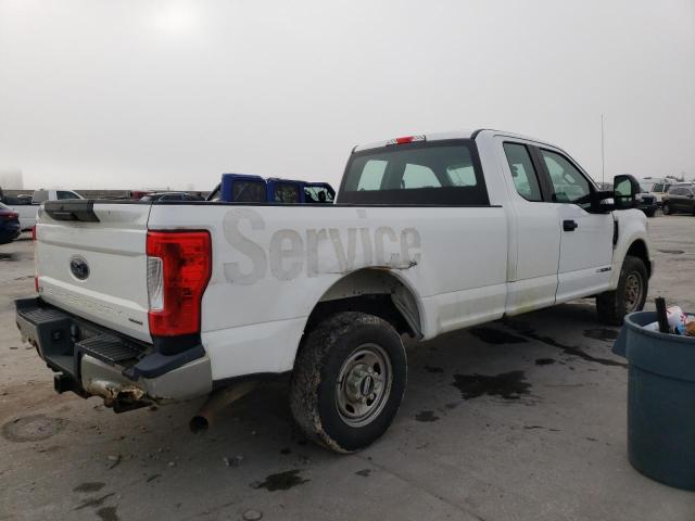 Photo 3 from auction – 2017 FORD F250 SUPER with VIN 1FT7X2A61HEC90630