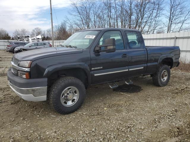 CHEVROLET SILVERADO 2004 with VIN 1GCHK29U04E336822 - Photo from auction