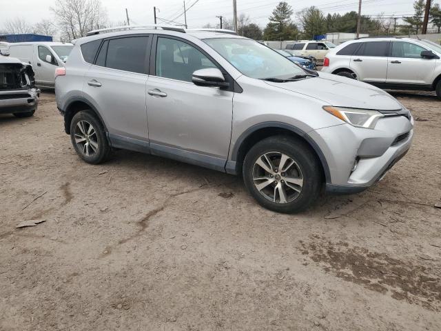 Photo 4 from auction – 2016 TOYOTA RAV4 XLE with VIN 2T3RFREV1GW463365